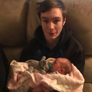 Meet your Posher, Hunter